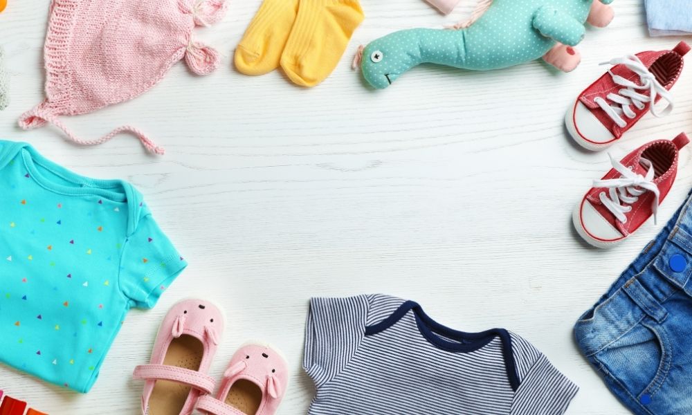 How To Keep Baby Clothes Smelling Fresh in Drawers